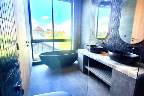 Вилла с 3 спальнями в Денпасар,  № 9098 8