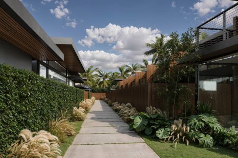 3 bedrooms Villa in Kuta, Badung, Indonesia No. 8973 4