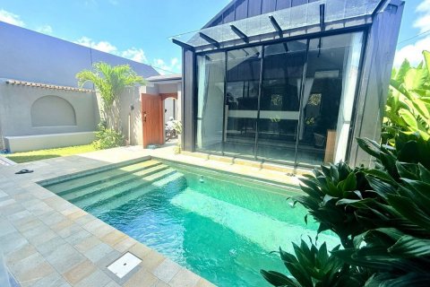 Вилла с 3 спальнями в Денпасар,  № 9098 1