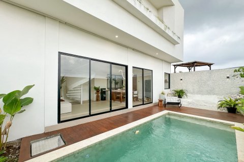 2 bedrooms Villa in South Kuta, Badung, Indonesia No. 13129 20