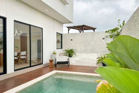 2 bedrooms Villa in South Kuta, Badung, Indonesia No. 13129 21