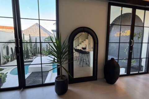 2 bedrooms Villa in Canggu, Badung,  No. 9066 9