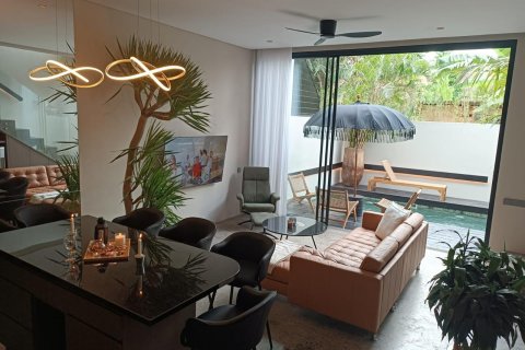 Вилла с 3 спальнями в Денпасар,  № 9181 2