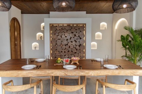 2 bedrooms Villa in Ungasan, Badung, Indonesia No. 13722 2