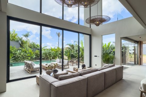Вилла с 4 спальнями в Canggu, Бадунг, Индонезия № 10044 8