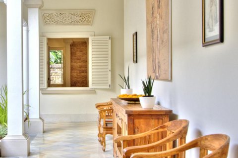 4 bedrooms Villa in Denpasar, Indonesia No. 9866 5