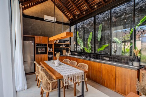2 bedrooms Villa in Canggu, Badung, Indonesia No. 13725