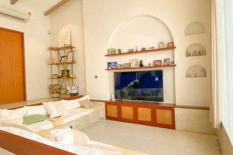 3 bedrooms Villa in Denpasar, Indonesia No. 13131 2