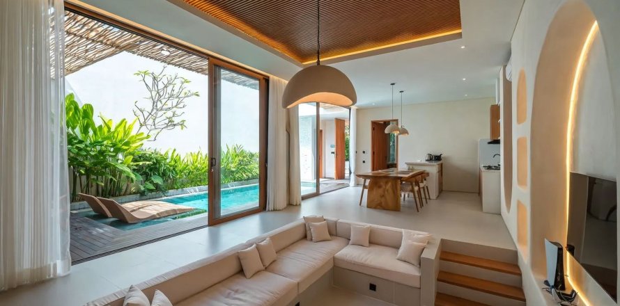 2 bedrooms Villa in Ungasan, Badung, Indonesia No. 13723