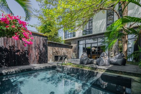 3 bedrooms Villa in Kuta, Badung, Indonesia No. 8967 13