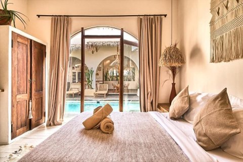 3 bedrooms Villa in Kerobokan, Badung,  No. 9284 11