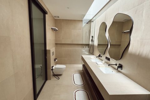 3 bedrooms Villa in Denpasar,  No. 9182 9