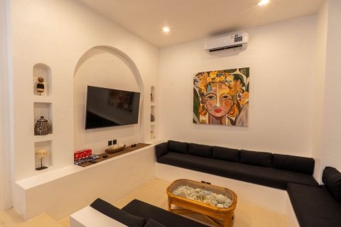 2 bedrooms Villa in Canggu, Badung, Indonesia No. 9752 6