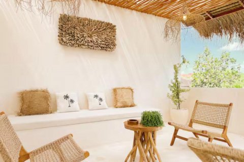 2 bedrooms Villa in Kerobokan, Badung, No. 9096 4