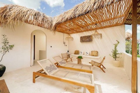 2 bedrooms Villa in Kerobokan, Badung, No. 9096 3