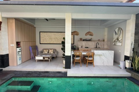 2 bedrooms Villa in Jimbaran, Badung, Indonesia No. 13130 10