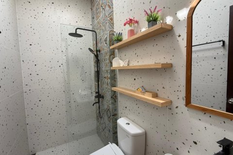 2 bedrooms Villa in Jimbaran, Badung, Indonesia No. 13130 11