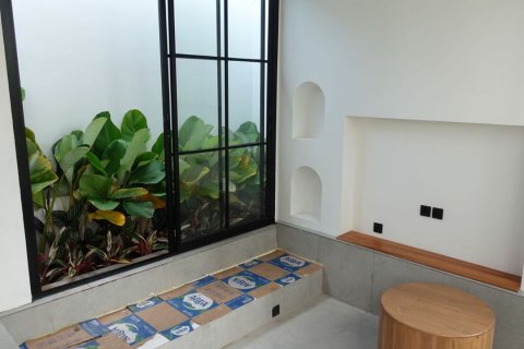 3 bedrooms Villa in Denpasar, Indonesia No. 8985 8