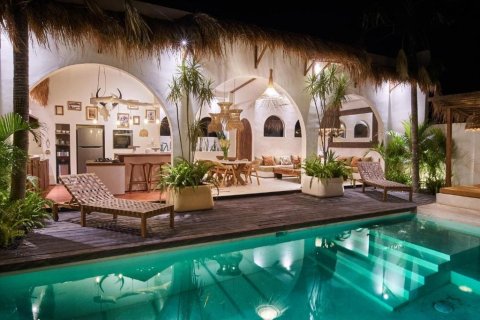 3 bedrooms Villa in Kerobokan, Badung,  No. 9284 17