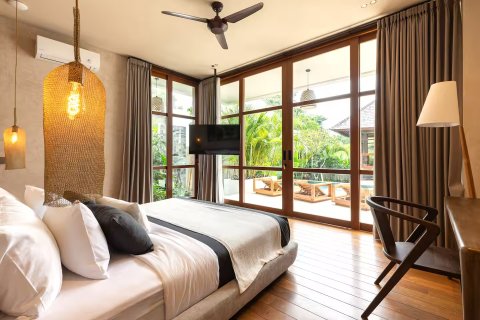 5 bedrooms Villa in Canggu, Badung, Indonesia No. 10035 10