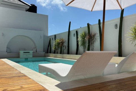 3 bedrooms Villa in Ungasan, Badung, Indonesia No. 8986 4