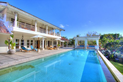 4 bedrooms Villa in Denpasar, Indonesia No. 9866