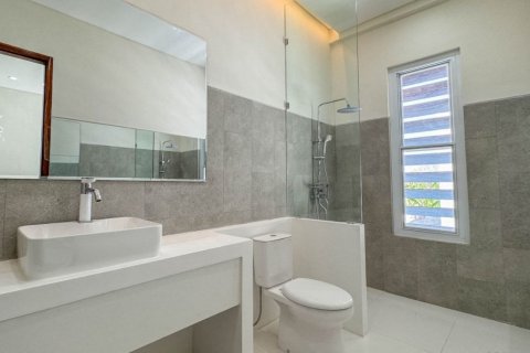 Недвижимость с 4 спальнями в Seminyak, Бадунг,  № 9068 7