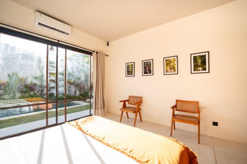 2 bedrooms Villa in Canggu, Badung, Indonesia No. 13121 10