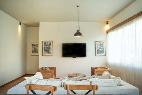 2 bedrooms Villa in Canggu, Badung, Indonesia No. 13121 11