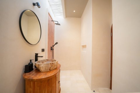 2 bedrooms Villa in Canggu, Badung, Indonesia No. 13121 9