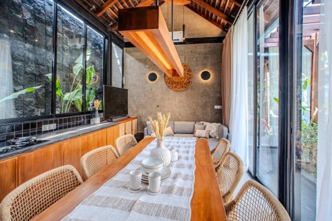 2 bedrooms Villa in Canggu, Badung, Indonesia No. 13725 2