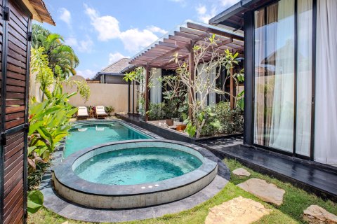 2 bedrooms Villa in Canggu, Badung, Indonesia No. 13725 5