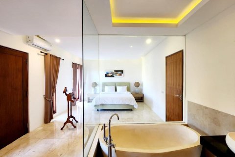 3 bedrooms Villa in Kuta, Badung,  No. 9079 6