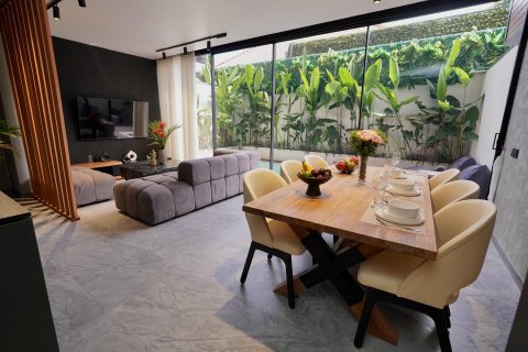 2 bedrooms Villa in Denpasar, Indonesia No. 9751