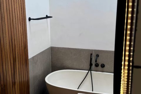 2 bedrooms Villa in Seminyak, Badung, Indonesia No. 10032 11