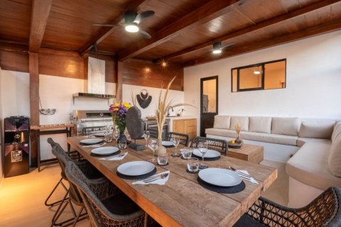 2 bedrooms Villa in Canggu, Badung, Indonesia No. 9752 17