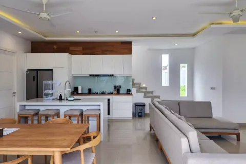 Вилла с 3 спальнями в Seminyak, Бадунг, Индонезия № 10601 10
