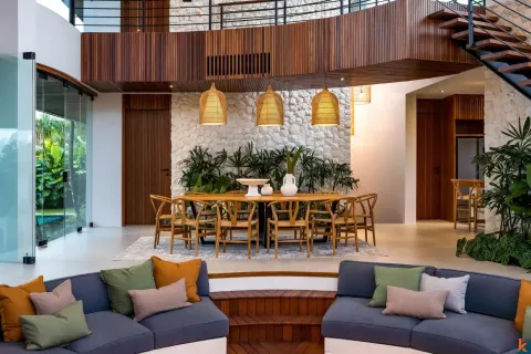 5 bedrooms Villa in Tumbak Bayuh, Mengwi, Badung, Indonesia No. 10598 10