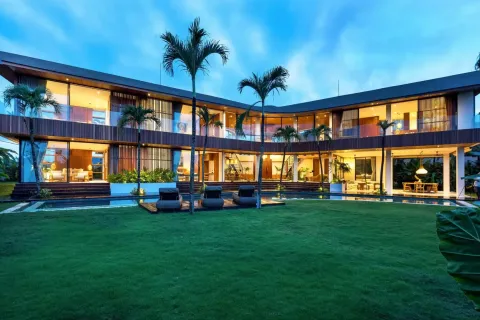 5 bedrooms Villa in Tumbak Bayuh, Mengwi, Badung, Indonesia No. 10598 4