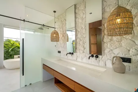 5 bedrooms Villa in Tumbak Bayuh, Mengwi, Badung, Indonesia No. 10598 28