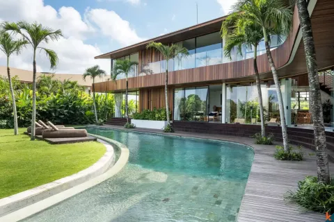 5 bedrooms Villa in Tumbak Bayuh, Mengwi, Badung, Indonesia No. 10598 3