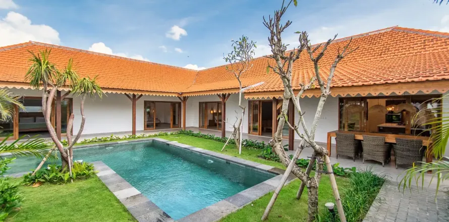 3 bedrooms Villa in Munggu, Mengwi, Badung, Indonesia No. 10824