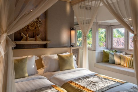 4 bedrooms Villa in Seminyak, Badung,  No. 738 24