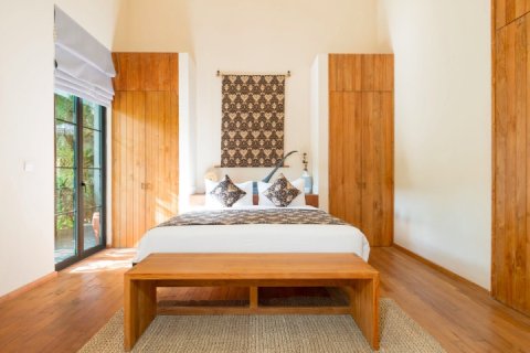 5 bedrooms Villa in Canggu, Badung,  No. 9157 24
