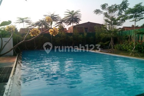5 bedrooms House in Cipondoh, Tangerang City,  No. 9153 8