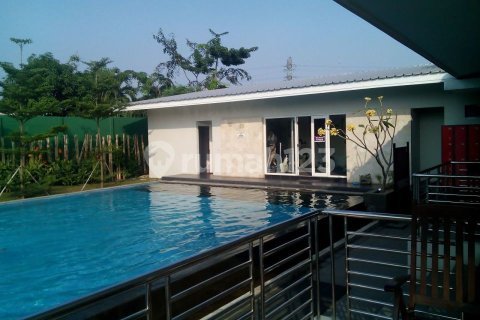 5 bedrooms House in Cipondoh, Tangerang City,  No. 9153 7