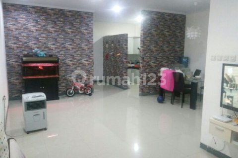 5 bedrooms House in Cipondoh, Tangerang City,  No. 9153 3