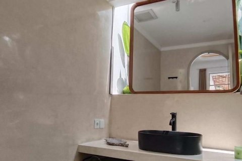 2 bedrooms Villa in Canggu, Badung, Indonesia No. 9745