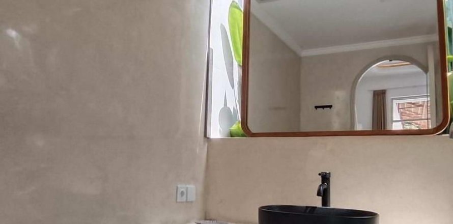 2 bedrooms Villa in Canggu, Badung, Indonesia No. 9745