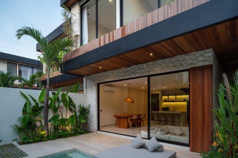 1263m2 Villa in Badung, Indonesia No. 9703 4